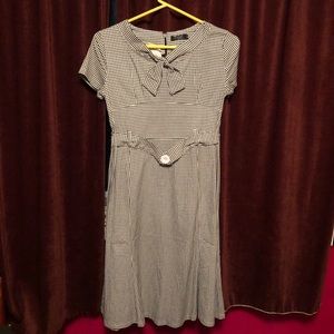 Pin up style black and white dress